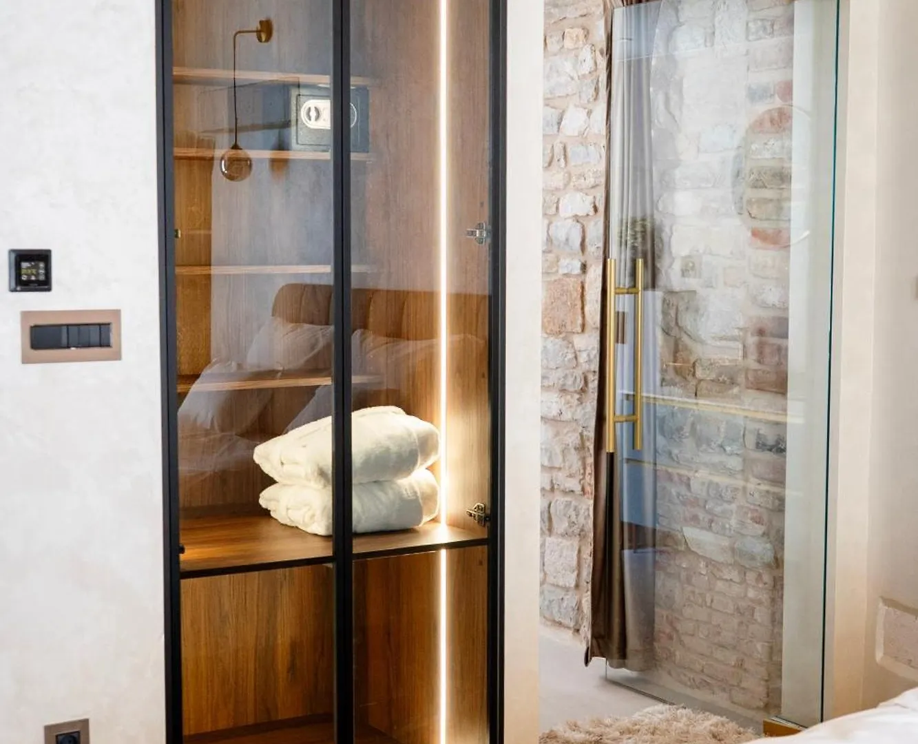 Bed & Breakfast Lillium Heritage Luxury Suite Diocletian'S Palace Spalato